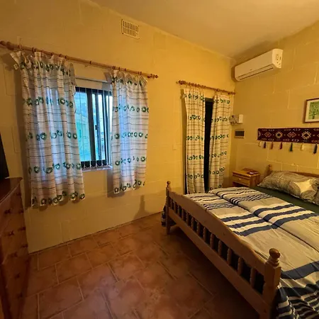 Old Razzett Villa *